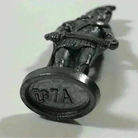 Tiny replica Roman  military figurines circa 50 AD. 1/4” tall, zinc alloy - Picture 4 of 14